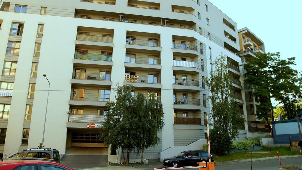 Arena Studio Apartment