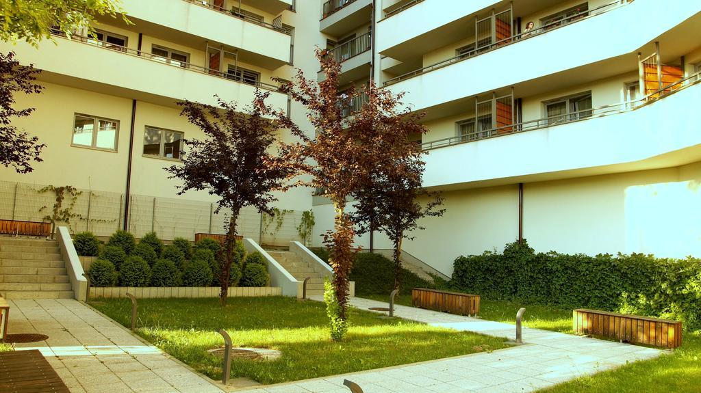 Arena Studio Apartment *